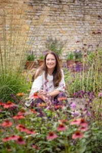 Rachel de Thame